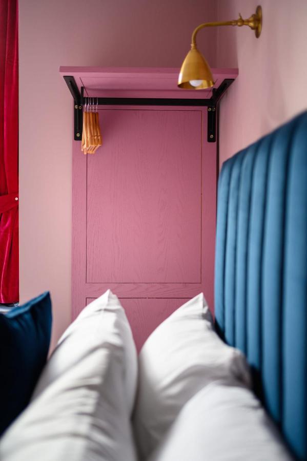 Comfortable Ground Floor Double Mini-hôtel